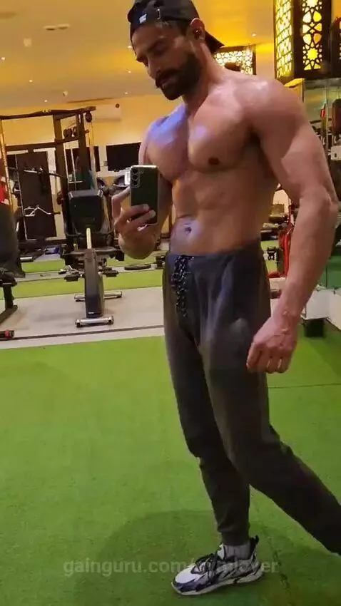 Video by gymlover