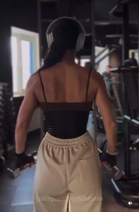 Video by nicole