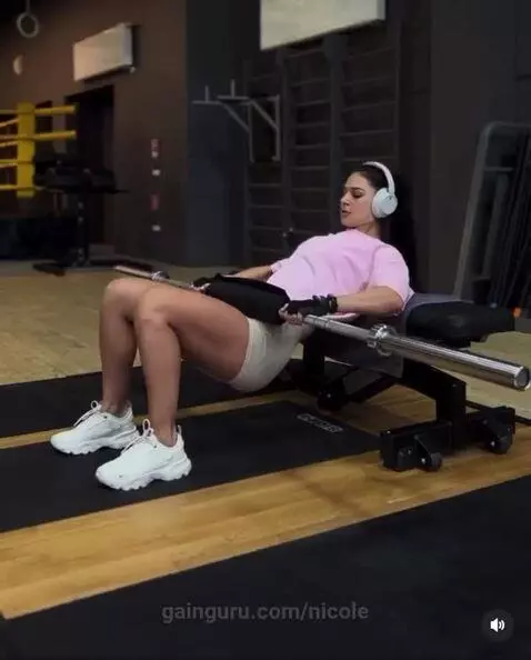 Video by nicole