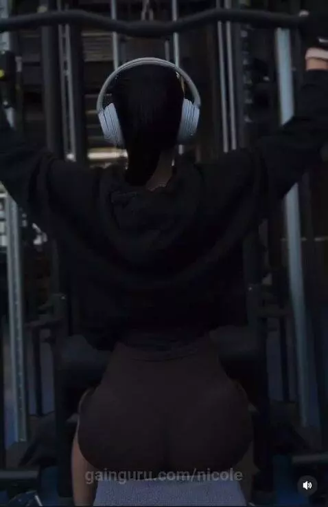 Video by nicole