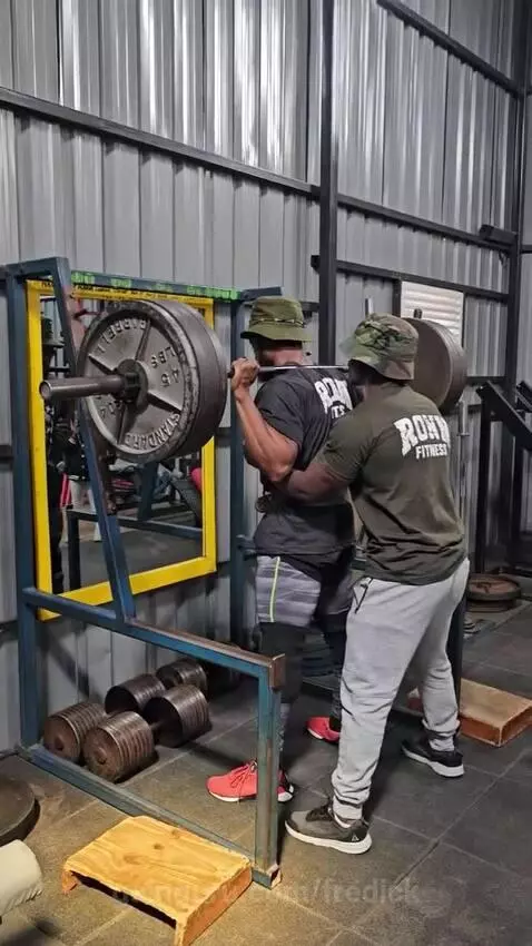 Ron S Amish's second-to-last leg day before 
Mr. 001. At 12 ... by fredick